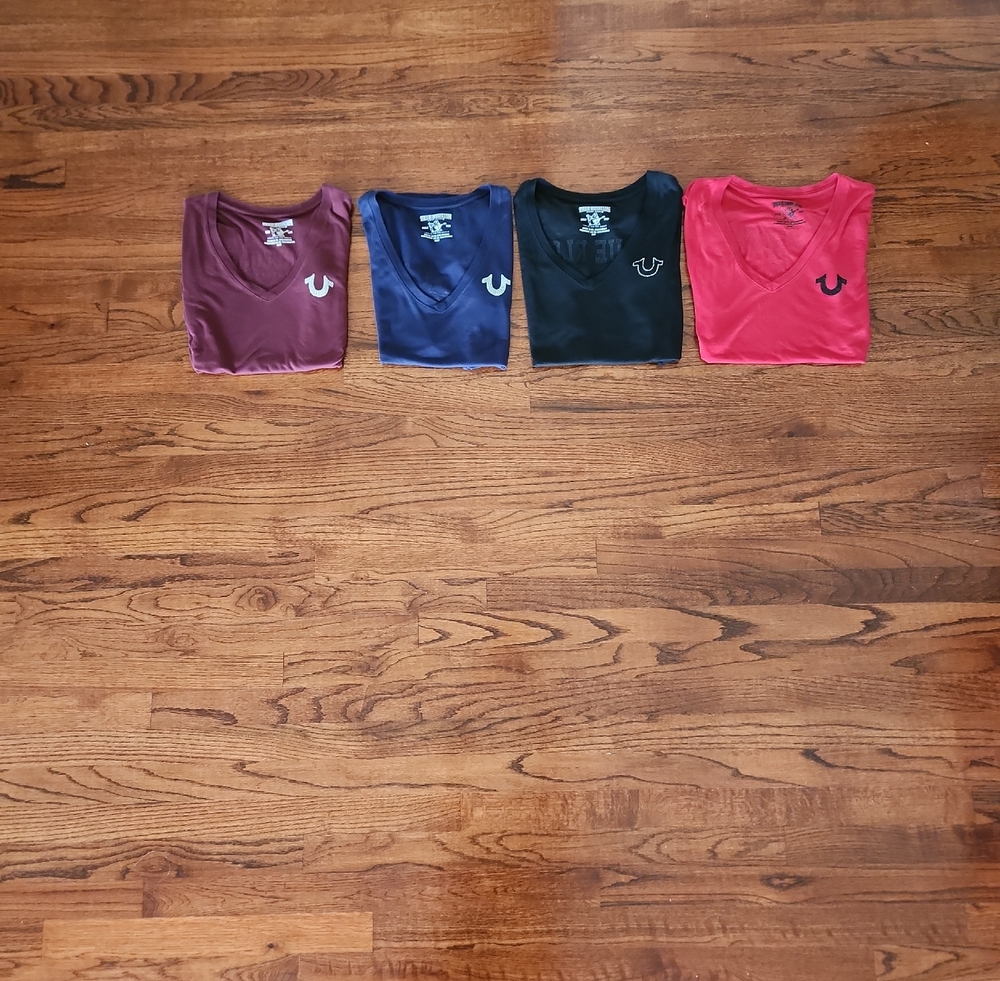 Multiple True Religion V-Neck Tee Set in Plum, Navy, Black & Red. Total Of Four!